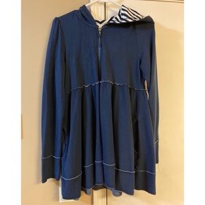 Evy’s Tree Medium Navy Sophie